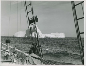 Image of Iceberg through the rigging